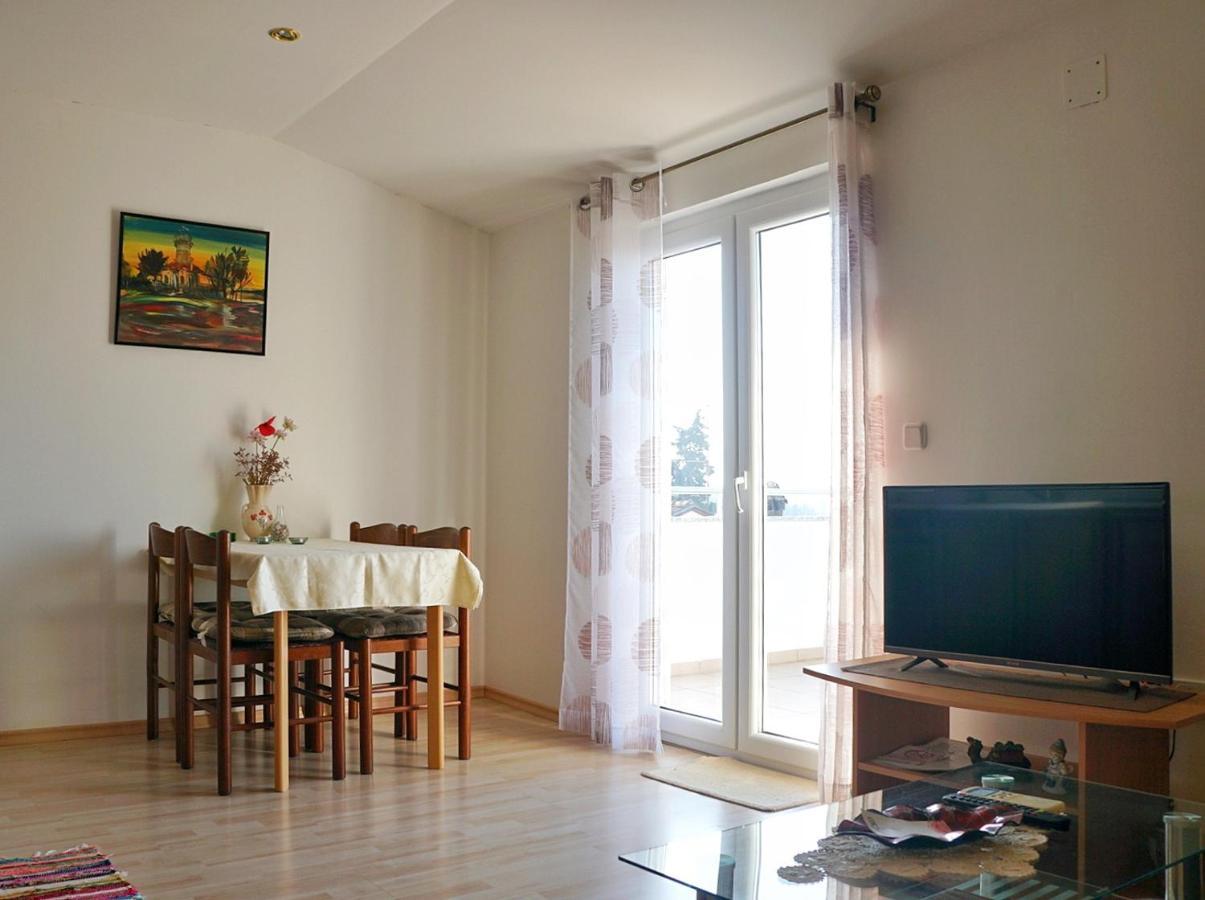 Vesna * Zambratija (Istria)